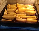 Foto langkah ke 1 dari resep Potato Wedges.