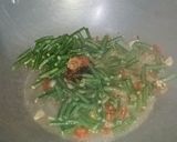 Foto langkah ke 5 dari resep Oseng Kacang panjang.