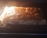 Foto del paso 5 de la receta: Empanada de puerro y salchicha con salsa de arándano rojo