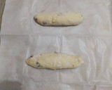 Foto langkah ke 8 dari resep Cranberry Cheese Bread (Tanpa Telur).