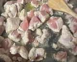 Une image de l'étape 1 de Pâtes au poulet sauce Alfredo.