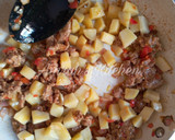 A picture of step 9 of Meat pie.