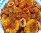 Foto langkah ke 5 dari resep 034. Udang Cumi Saos Padang.