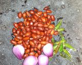 Foto langkah ke 1 dari resep Urap Ulek Mentimun (Reco).