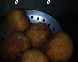 A picture of step 9 of Bread Laddu.