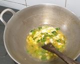 Foto langkah ke 3 dari resep Mie Tek Tek (chinese food style).