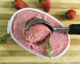 A picture of step 4 of Sugar-Free Strawberry Ice Cream.
