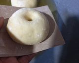 Foto langkah ke 8 dari resep Donat maizena.