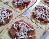 Foto langkah ke 4 dari resep Pastry Pizza.