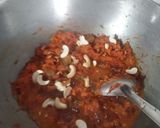 गाजराचा हलवा रेसपी (gajaracha halwa recipe in marathi) रेसिपी स्टेप 3 फोटो 