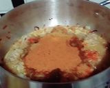 A picture of step 3 of Kofte ka salan.