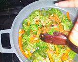 A picture of step 4 of Broccoli and rice.