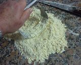 Foto del paso 1 de la receta: Tarta de coco con crema pastelera