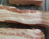 รูปขั้นตอนการทำที่ 1 ของ ยำมะม่วงหมูกรอบ