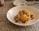 Foto del paso 9 de la receta: Patatas revolconas con salteado de setas de chopo