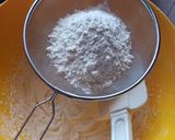 A picture of step 4 of Orange cake.