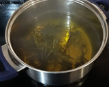 Foto del paso 1 de la receta: Infusión de romero y clavó de olor. Medicinal