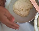 Foto langkah ke 4 dari resep Condensed milk pound cake.