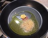 Une image de l'étape 6 de Saucisses fumées aux poivrons verts, tomates séchées et courgette.