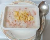 A picture of step 4 of Sago with carrot and apple🍎🥕🥕.