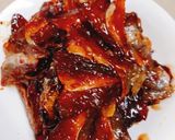 Hình bước làm 3 của món Khô cá chỉ vàng rim me