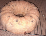 Foto del paso 3 de la receta: Bizcochuelo con pasas de uva y chocolate