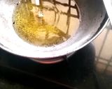 A picture of step 5 of Beguni bhaja.