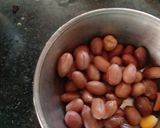 A picture of step 1 of Corn salad with roasted papad.