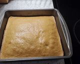 A picture of step 4 of Crazy Vanilla Cake.