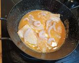 Foto del paso 7 de la receta Filetes de merluza en salsa de gambas
