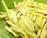 Hình bước làm 1 của món Khoai Lang chiên Mật Ong 🍠