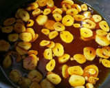 Foto del paso 5 de la receta: Acelgas con patata, ajo y pimentón 😋