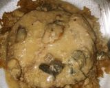 A picture of step 4 of Homemade Smothered Hamburger Patties.