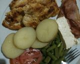 Foto del paso 7 de la receta: Pollo a la plancha con papas y vegetales
