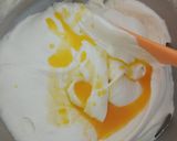 Foto langkah ke 3 dari resep Cake Potong Bahan Sederhana.