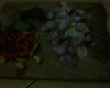 Foto langkah ke 2 dari resep Tumis kerang simpel.