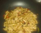 Foto del paso 4 de la receta: Fideos salteado con verduras