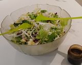 Foto del paso 2 de la receta: Ensalada Crujiente de Hojas Nobles, Col China y Aliño Sedoso de Sésamo
