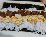 Foto langkah ke 5 dari resep Sushi Mentai Teriyaki.
