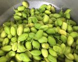 A picture of step 1 of Green chickpeas ( Holley.