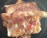A picture of step 3 of Cheese Bread sandwich.