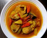 Foto langkah ke 5 dari resep 107. Lempah Kuning Ikan Tongkol || Olahan ikan tanpa minyak👍.