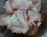 Foto langkah ke 1 dari resep Krengseng Ayam Jamur.