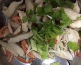 รูปขั้นตอนการทำที่ 2 ของ “ยำอกไก่ย่าง”