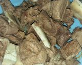 A picture of step 2 of Chatpata Gosht.