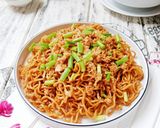 Foto langkah ke 8 dari resep Mie Goreng Pedas Manis (ala mie Gacoan).
