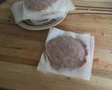 Homemade beef burgers recipe step 2 photo