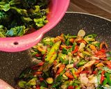 Foto langkah ke 9 dari resep 353. Oseng2 Daun Pepaya.