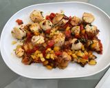 Une image de l'étape 12 de Noix de Saint Jacques aux tomates, ananas et coriandre.