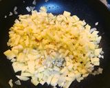 Foto del paso 3 de la receta: Resurgir de higadillos y corazones de pollo